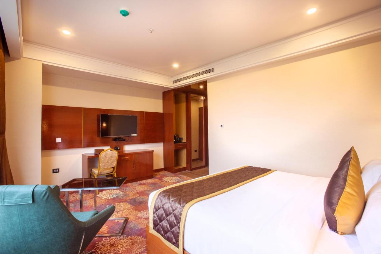 Kingston Hotel Bangalore Eksteriør bilde