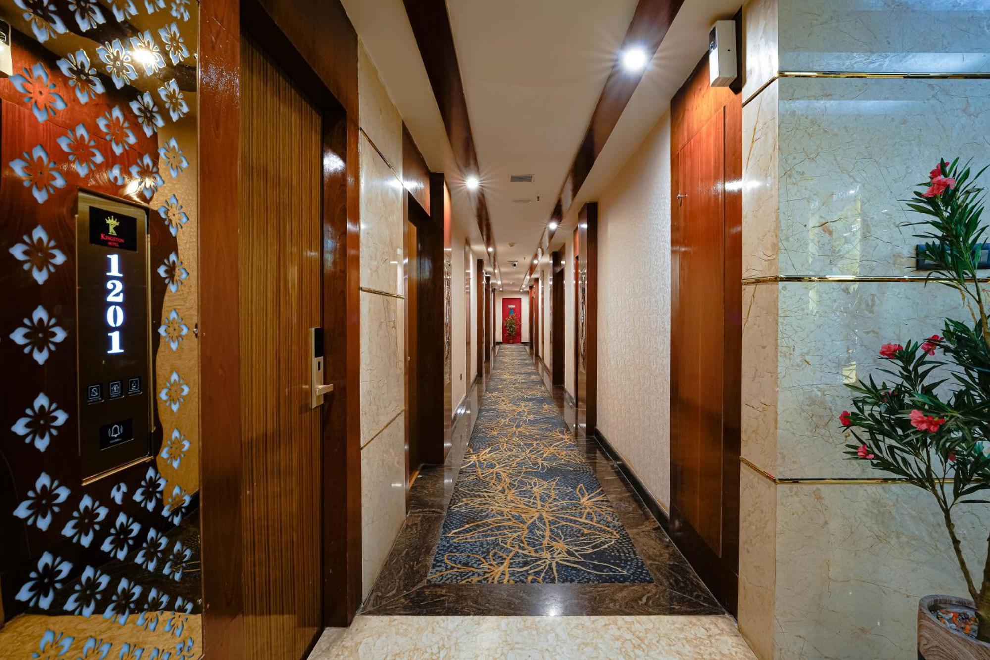 Kingston Hotel Bangalore Eksteriør bilde