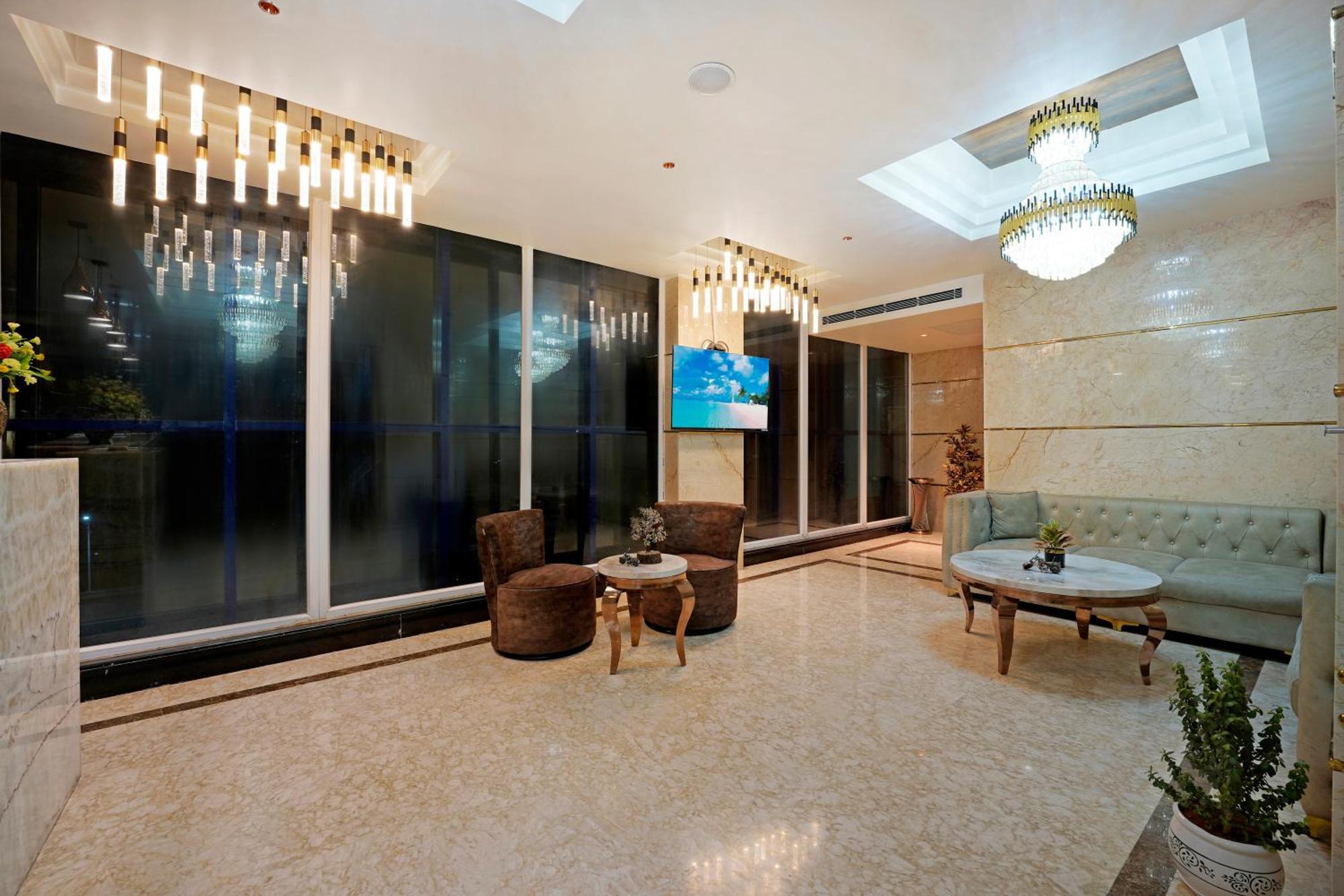 Kingston Hotel Bangalore Eksteriør bilde