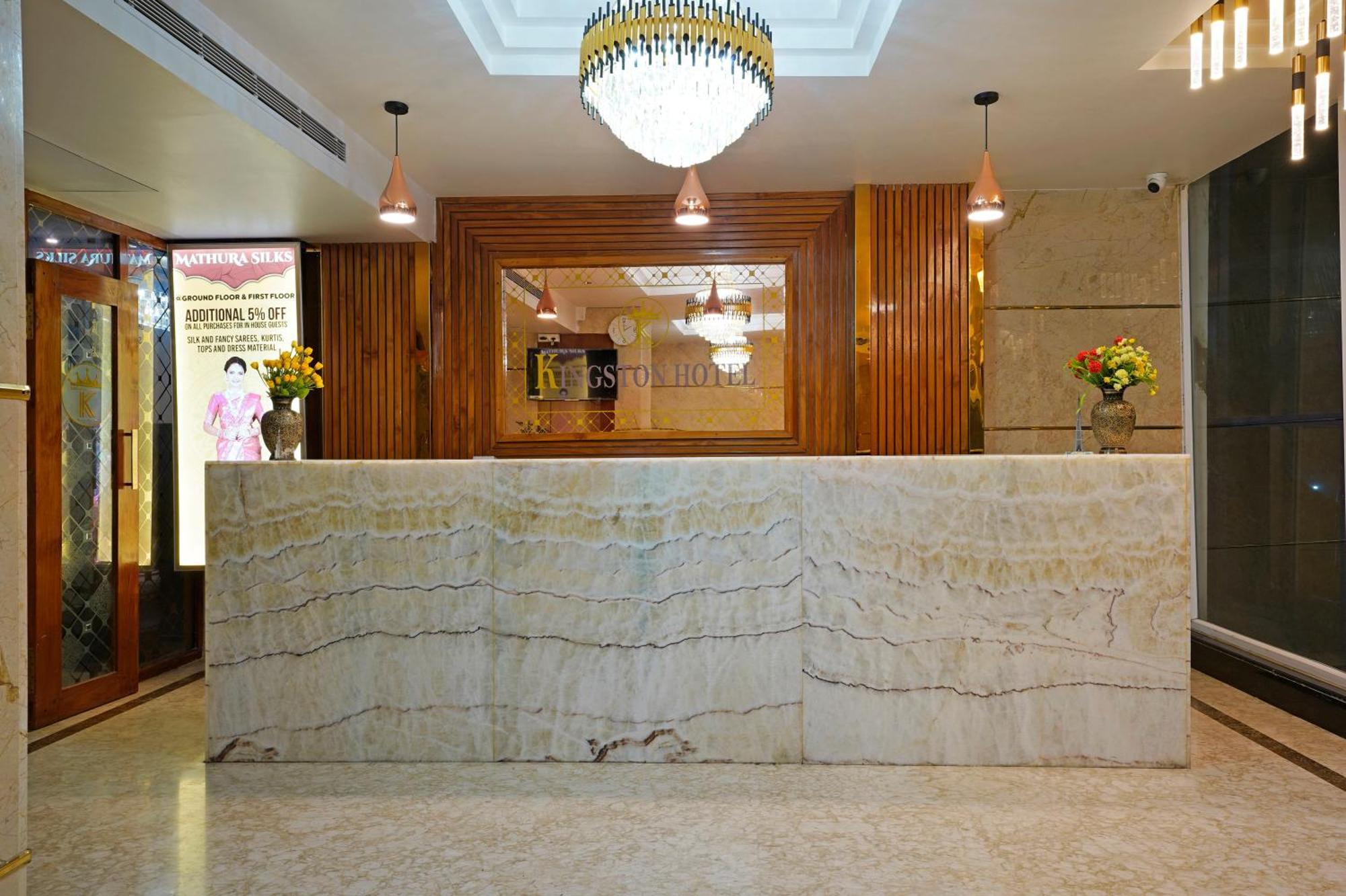 Kingston Hotel Bangalore Eksteriør bilde