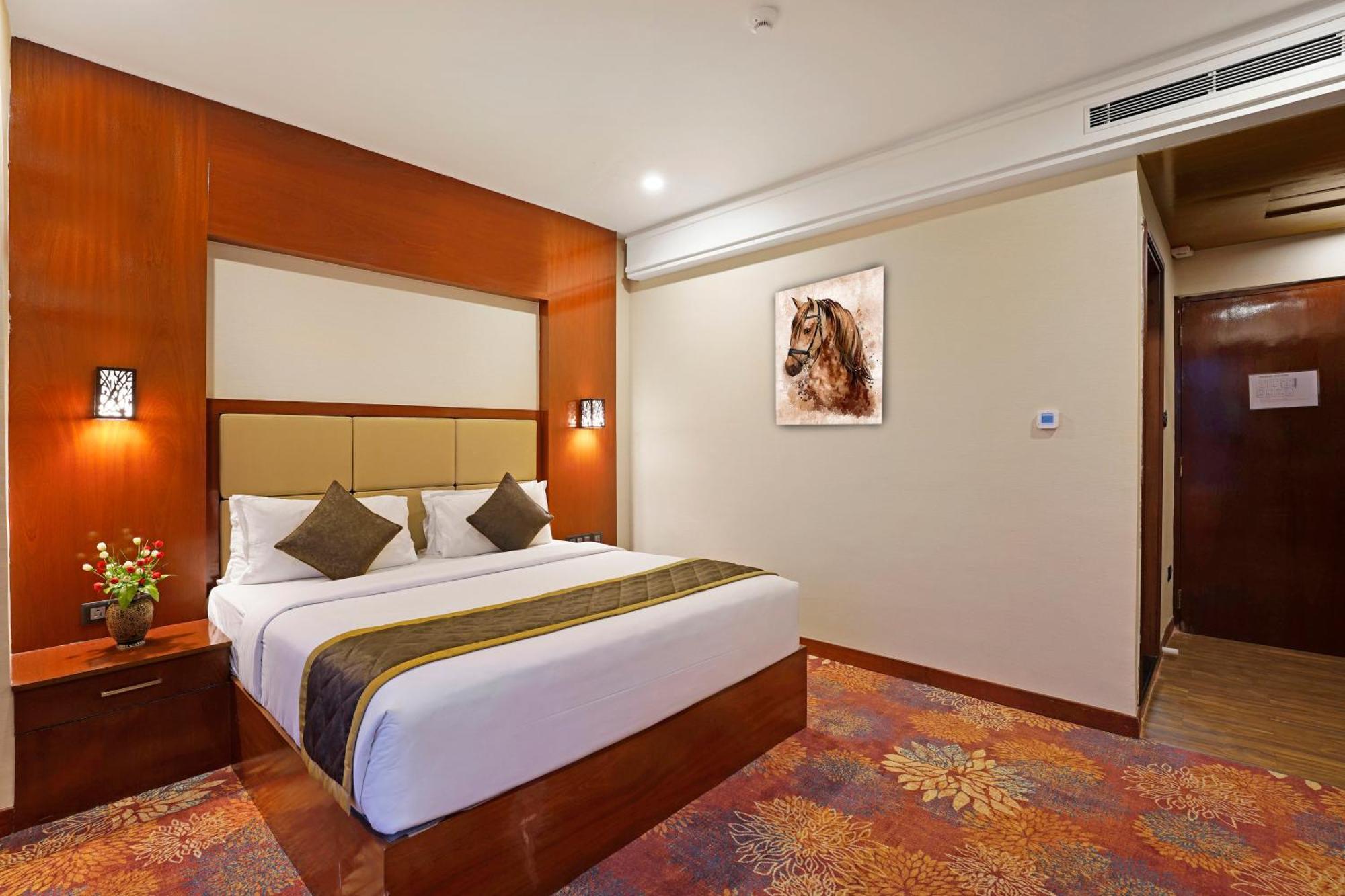 Kingston Hotel Bangalore Eksteriør bilde